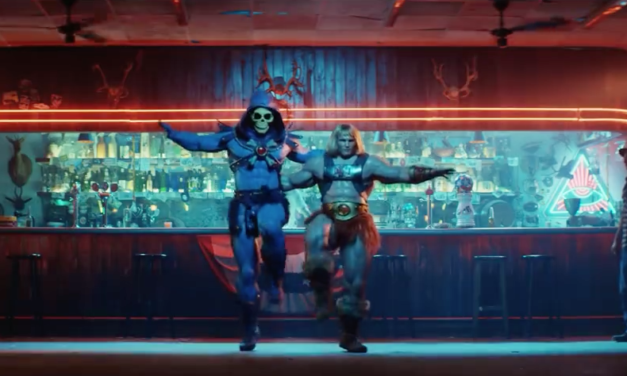 ¡No creerás como bailan He-Man y Skeletor el tema de Dirty Dancing en este video!