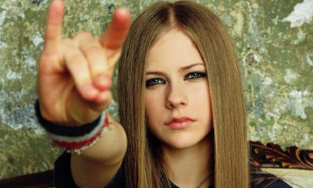 ¡Avril Lavigne regresa a la música después de 5 años!