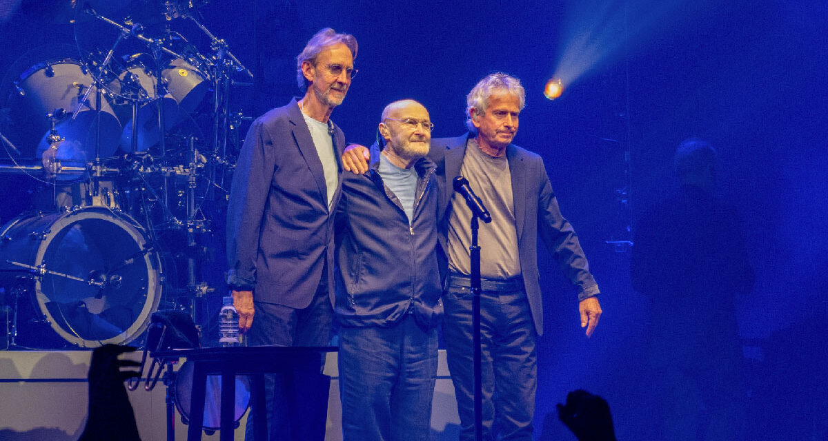 Genesis da su último show con Phil Collins