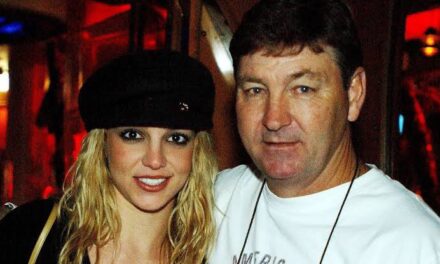 Jamie, papá de Britney Spears, asegura que su tutela la mantuvo con vida