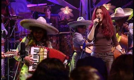 Shakira: el día que la cantante colombiana interpretó uno de sus éxitos acompañada de mariachi