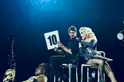 Madonna subió a Alberto Guerra al escenario durante su concierto en CDMX